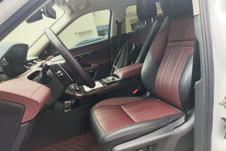 Used Land Rover Range Evoque 2023 Aurora L 249 PS Luxury Edition Left Front Seat