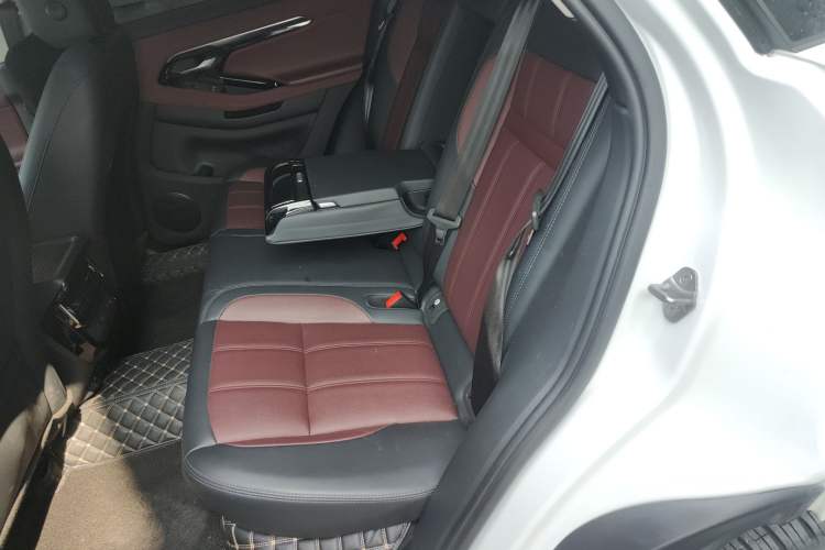 Used Land Rover Range Evoque 2023 Aurora L 249 PS Luxury Edition Left Rear Seat