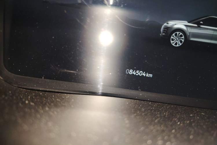 Used Land Rover Range Evoque 2023 Aurora L 249 PS Luxury Edition Odometer Close Up
