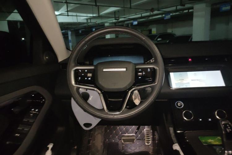 Used Land Rover Range Evoque 2023 Aurora L 200PS Elite Edition Steering Wheel