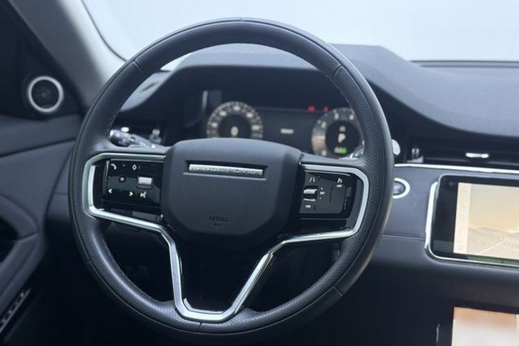 Used Land Rover Range Evoque 2023 Aurora L 249 PS Luxury Edition Steering Wheel