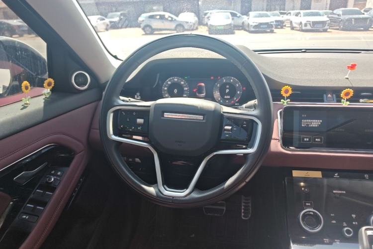 Used Land Rover Range Evoque 2023 Aurora L 249 PS Luxury Edition Steering Wheel