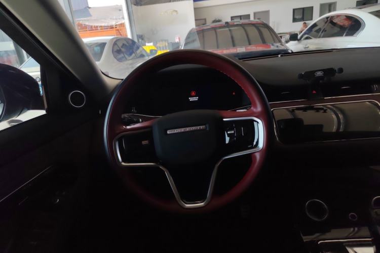 Used Land Rover Range Evoque 2023 Aurora L 249 PS Luxury Edition Steering Wheel