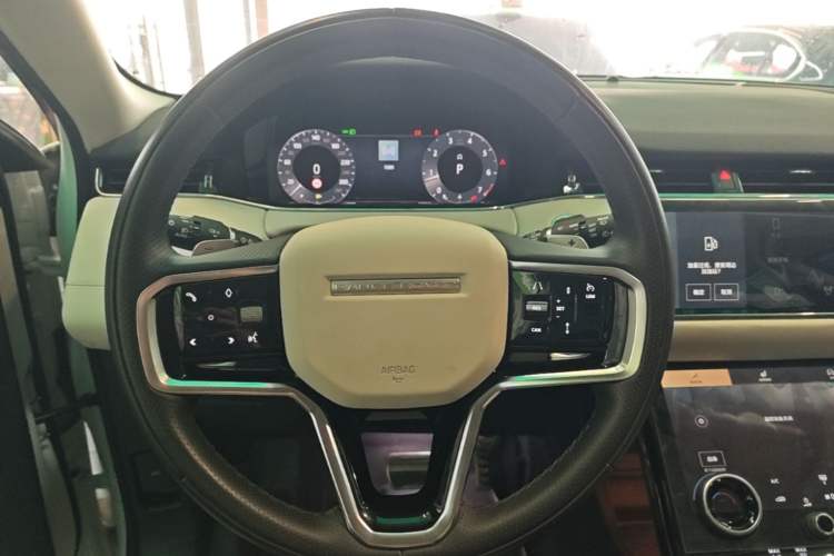 Used Land Rover Range Evoque 2023 Aurora L 249 PS Luxury Edition Steering Wheel