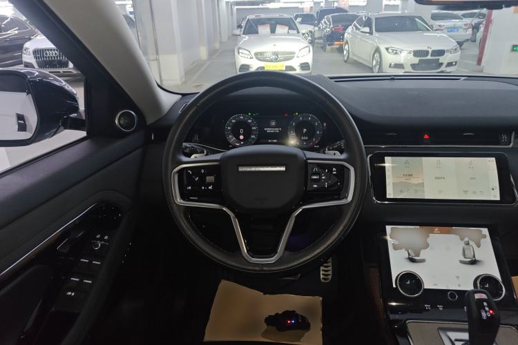 Used Land Rover Range Evoque 2023 Aurora L 249 PS Luxury Edition Steering Wheel