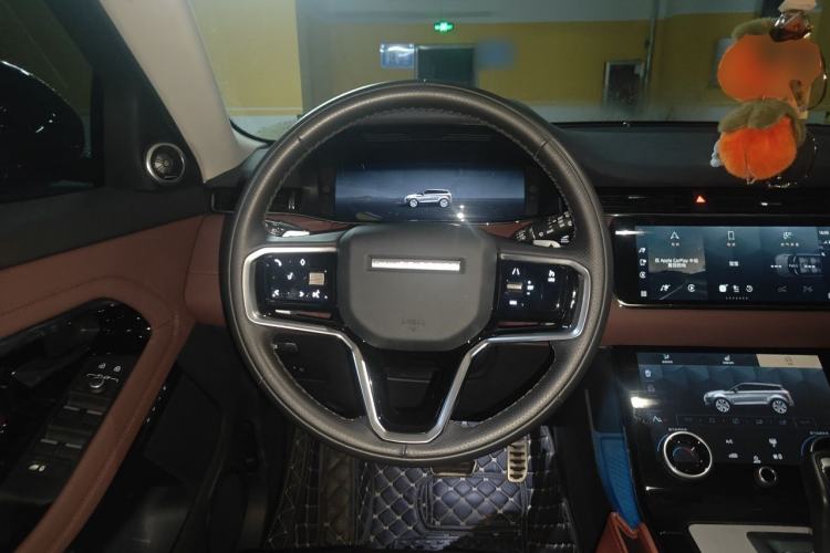 Used Land Rover Range Evoque 2023 Aurora L 249 PS Luxury Edition Steering Wheel