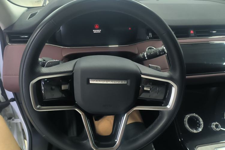 Used Land Rover Range Evoque 2023 Aurora L 249 PS Luxury Edition Steering Wheel