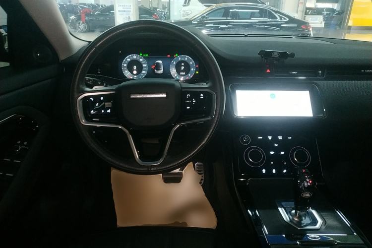 Used Land Rover Range Evoque 2023 Aurora L 200PS Elite Edition Steering Wheel
