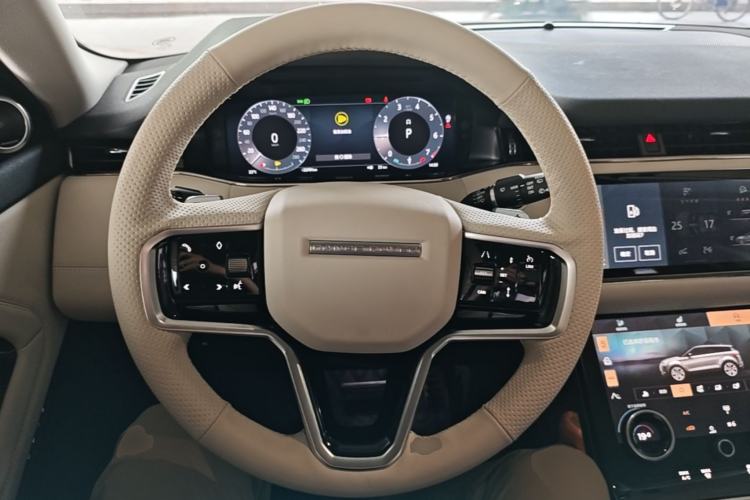 Used Land Rover Range Evoque 2023 Aurora L 249 PS Luxury Edition Steering Wheel
