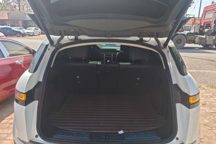 Used Land Rover Range Evoque 2023 Aurora L 249 PS Luxury Edition Trunk