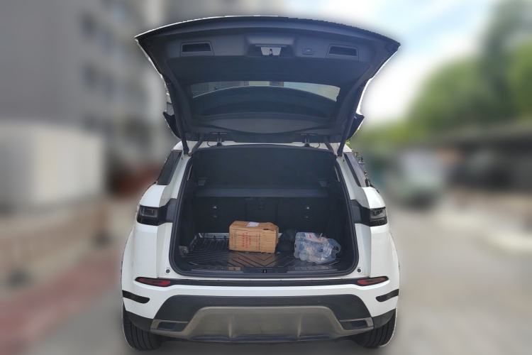 Used Land Rover Range Evoque 2023 Aurora L 249 PS Luxury Edition Trunk