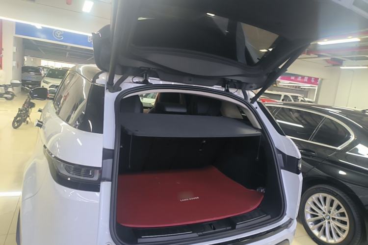 Used Land Rover Range Evoque 2023 Aurora L 249 PS Luxury Edition Trunk