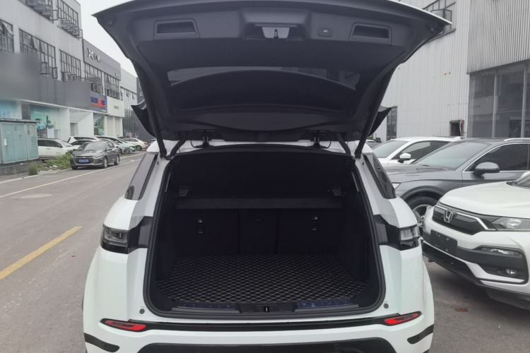 Used Land Rover Range Evoque 2023 Aurora L 249 PS Luxury Edition Trunk
