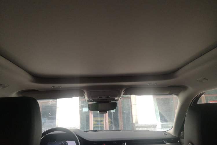 Used Land Rover Range Evoque 2023 Aurora L 200PS Elite Edition Headliner