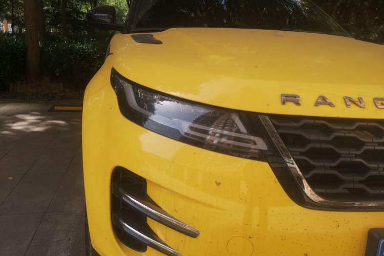 Used Land Rover Range Evoque 2023 Aurora L 200PS Elite Edition Right Front Headlight