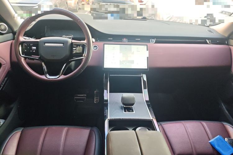Used Land Rover Range Evoque 2024 Aurora L 249 PS Prestige Light-Chasing Edition Center Console