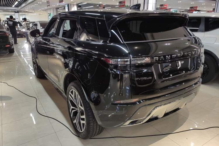 Used Land Rover Range Evoque 2024 Aurora L 249 PS Prestige Light-Chasing Edition Exterior 2
