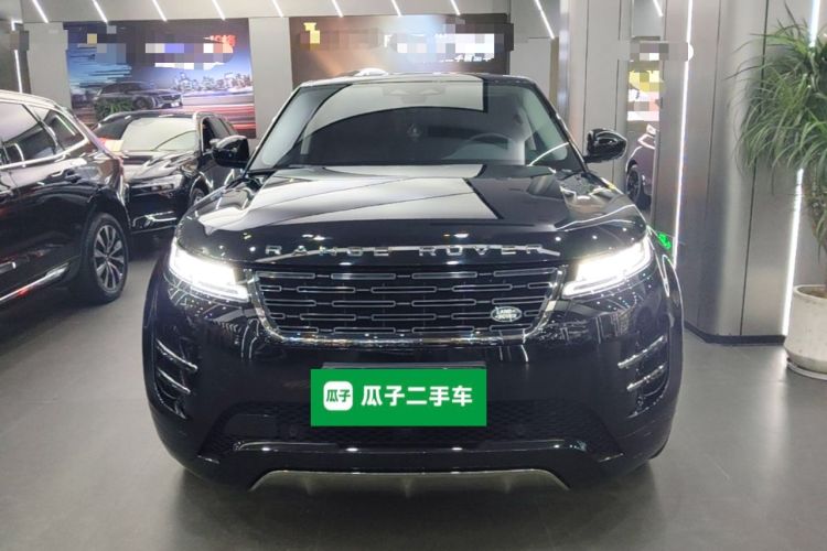 Used Land Rover Range Evoque 2024 Aurora L 249 PS Prestige Light-Chasing Edition Front