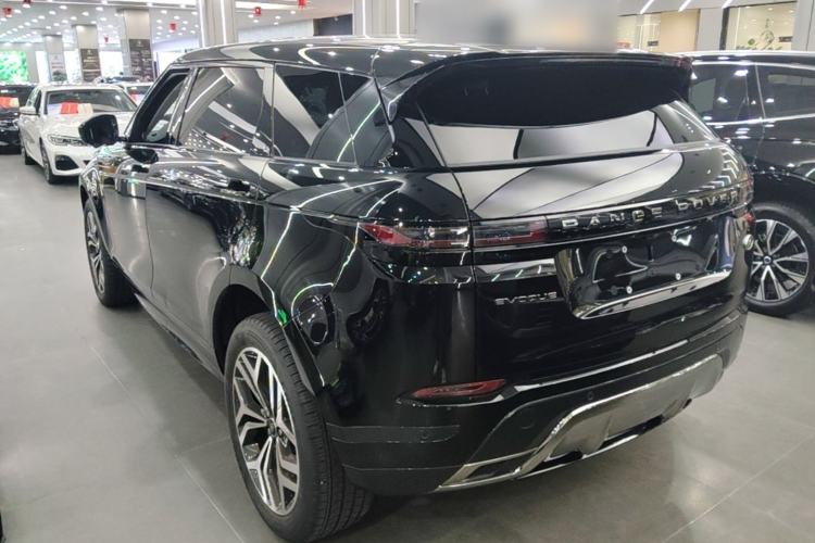 Used Land Rover Range Evoque 2024 Aurora L 249 PS Prestige Light-Chasing Edition Rear Left 45 Deg