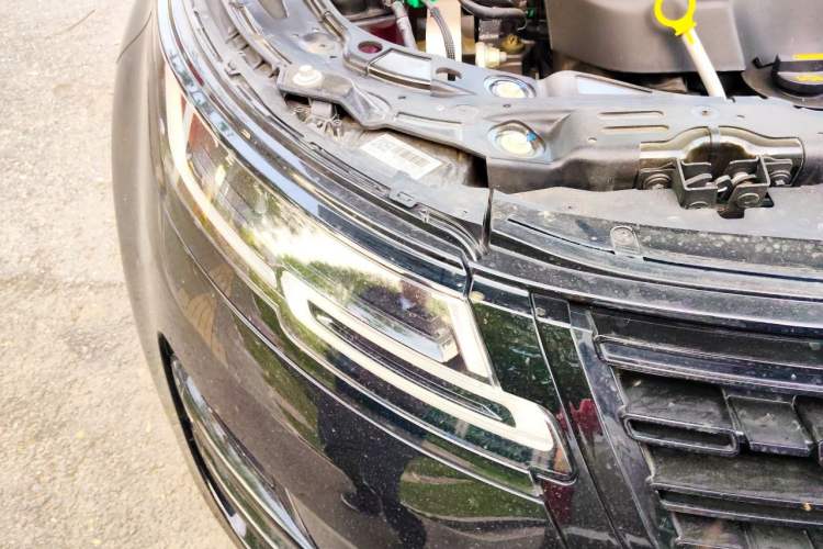 Used Land Rover Range Evoque 2024 Aurora L 249 PS Glowing Limited Edition Right Front Headlight