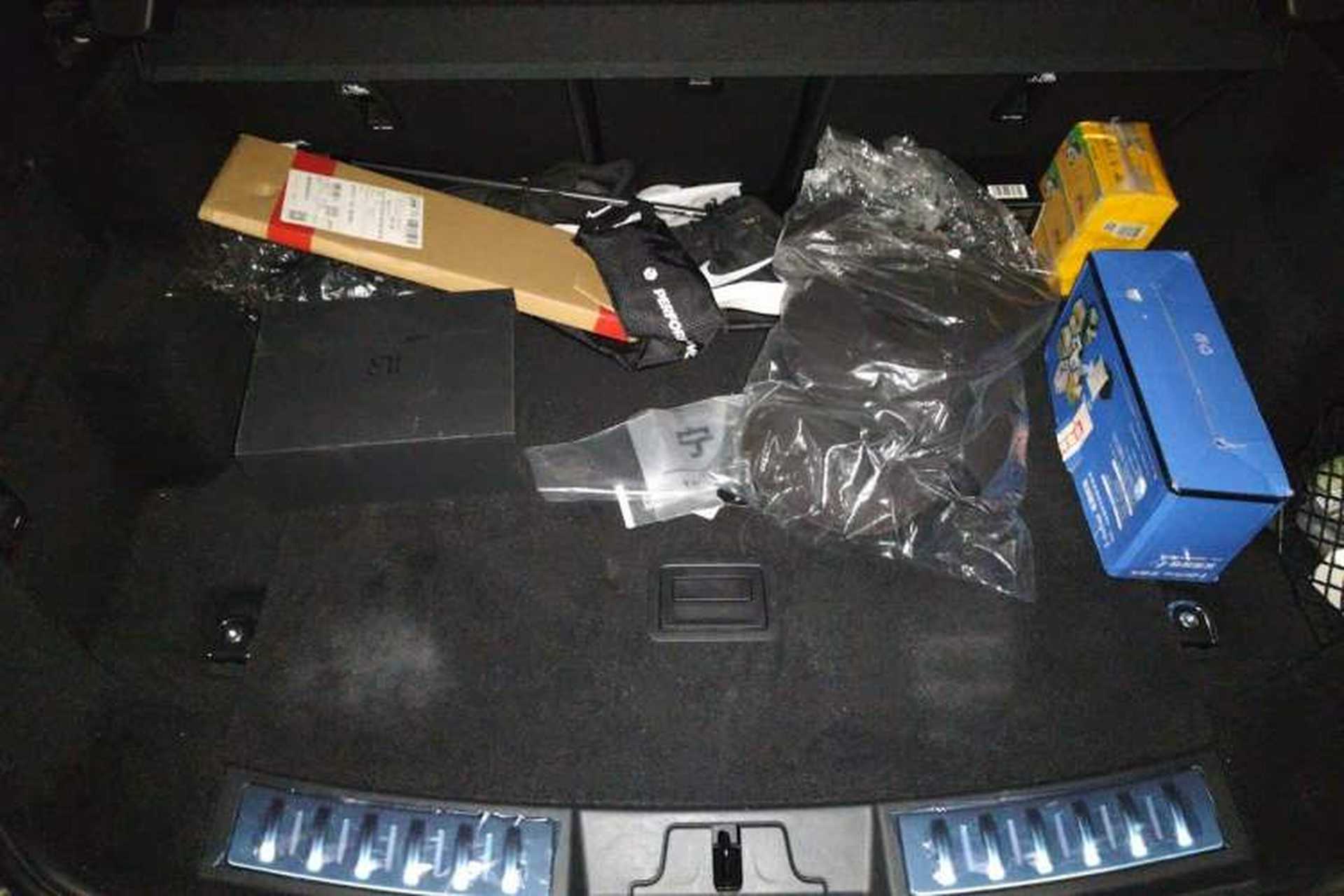 Used Land Rover Range Evoque 2024 Aurora L 249 PS Prestige Light-Chasing Edition Trunk
