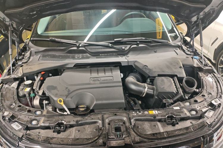 Used Land Rover Range Evoque 2024 Aurora L 249 PS Prestige Light-Chasing Edition Engine Bay