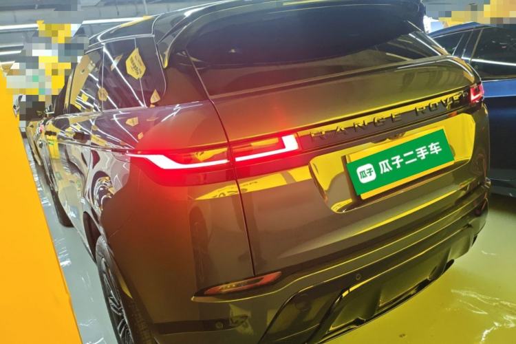 Used Land Rover Range Evoque 2024 Aurora L 249 PS Prestige Light-Chasing Edition Exterior 3