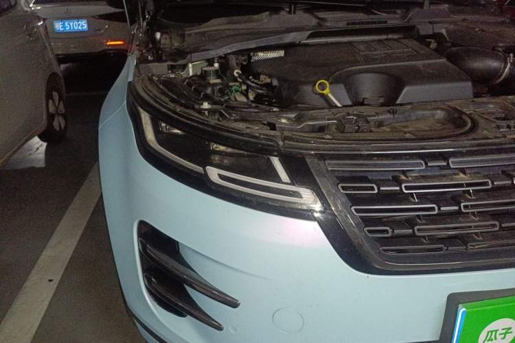 Used Land Rover Range Evoque 2024 Aurora L 249 PS Prestige Light-Chasing Edition Right Front Headlight