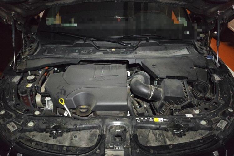 Used Land Rover Range Evoque 2024 Aurora L 249 PS Glowing Limited Edition Engine Bay