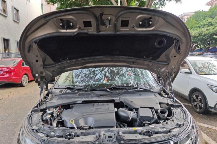 Used Land Rover Range Evoque 2024 Aurora L 249 PS Glowing Limited Edition Engine Bay