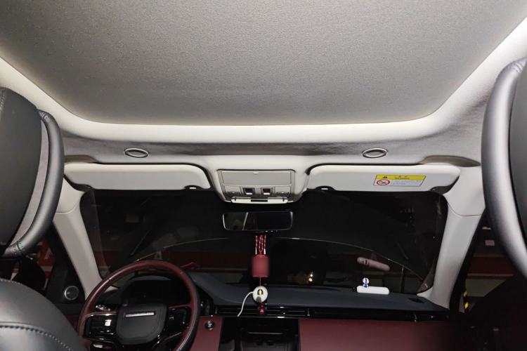 Used Land Rover Range Evoque 2024 Aurora L 249 PS Glowing Limited Edition Headliner