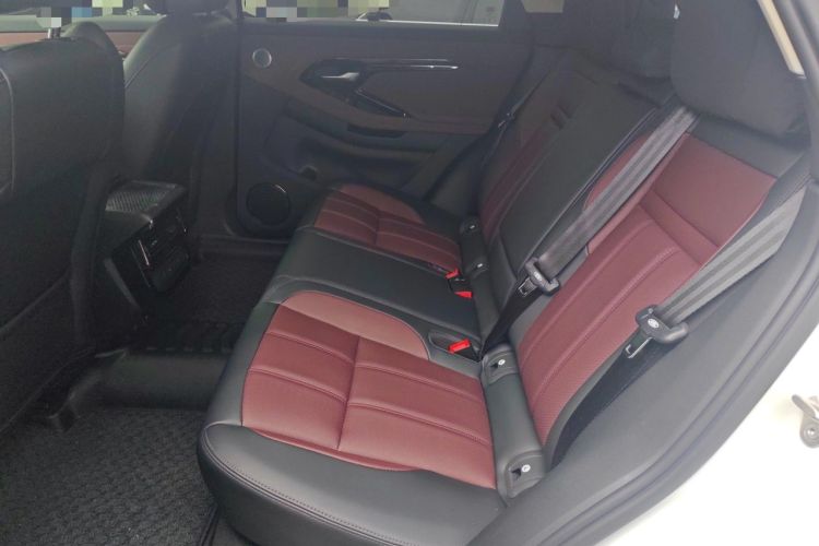Used Land Rover Range Evoque 2024 Aurora L 249 PS Prestige Light-Chasing Edition Left Rear Seat