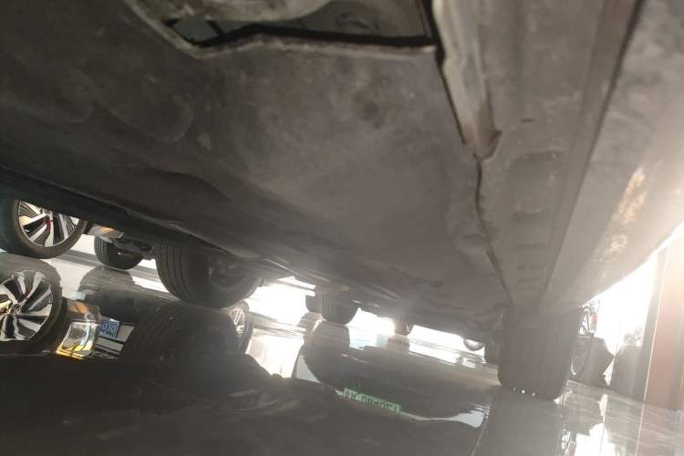 Used Land Rover Range Evoque 2024 Aurora L 249 PS Prestige Light-Chasing Edition Chassis Front Left