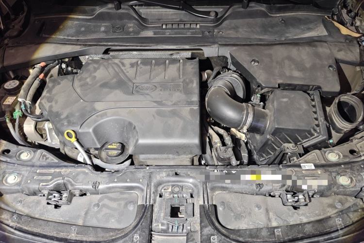 Used Land Rover Range Evoque 2024 Aurora L 249 PS Glowing Limited Edition Engine Bay