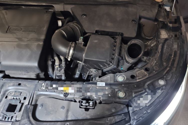 Used Land Rover Range Evoque 2024 Aurora L 249 PS Glowing Limited Edition Engine Bay Left