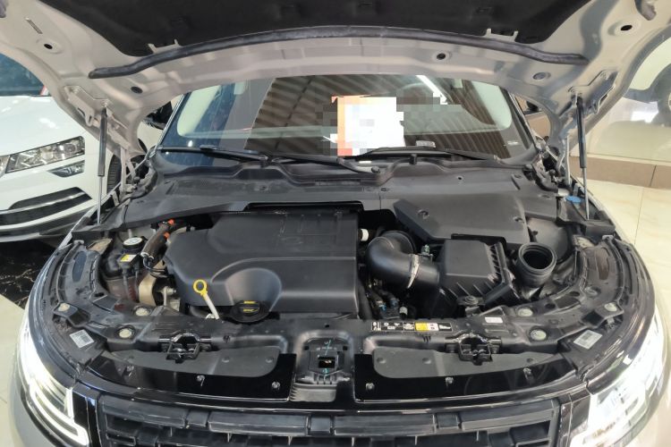 Used Land Rover Range Evoque 2024 Aurora L 249 PS Prestige Light-Chasing Edition Engine Bay