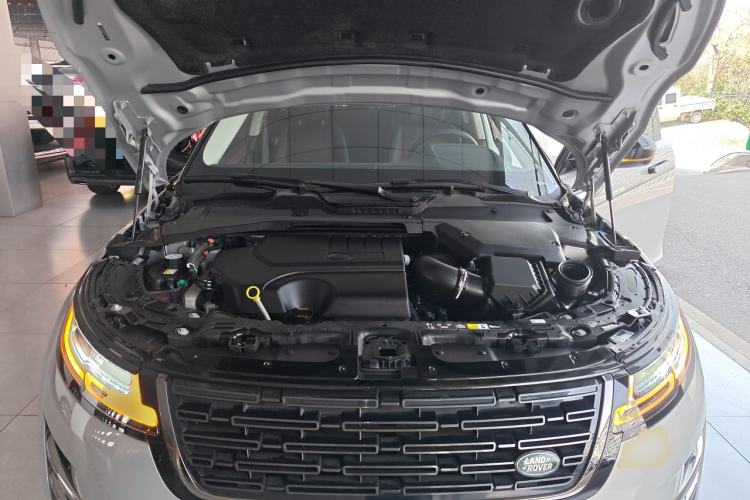 Used Land Rover Range Evoque 2024 Aurora L 249 PS Prestige Light-Chasing Edition Engine Bay