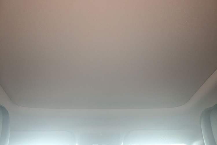Used Land Rover Range Evoque 2024 Aurora L 249 PS Prestige Light-Chasing Edition Headliner