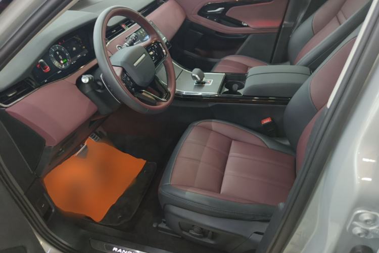 Used Land Rover Range Evoque 2024 Aurora L 249 PS Prestige Light-Chasing Edition Left Front Seat