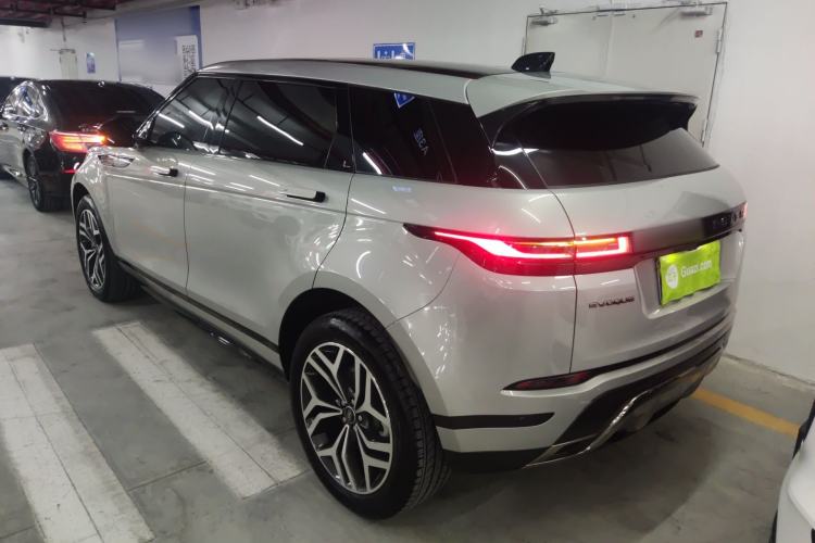 Used Land Rover Range Evoque 2024 Aurora L 249 PS Prestige Light-Chasing Edition Rear Left 45 Deg