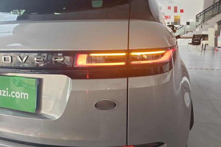Used Land Rover Range Evoque 2024 Aurora L 249 PS Prestige Light-Chasing Edition Right Rear Taillight