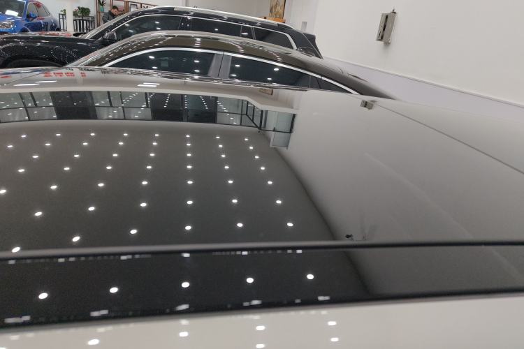 Used Land Rover Range Evoque 2024 Aurora L 249 PS Prestige Light-Chasing Edition Roof