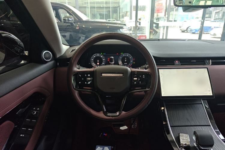 Used Land Rover Range Evoque 2024 Aurora L 249 PS Prestige Light-Chasing Edition Steering Wheel