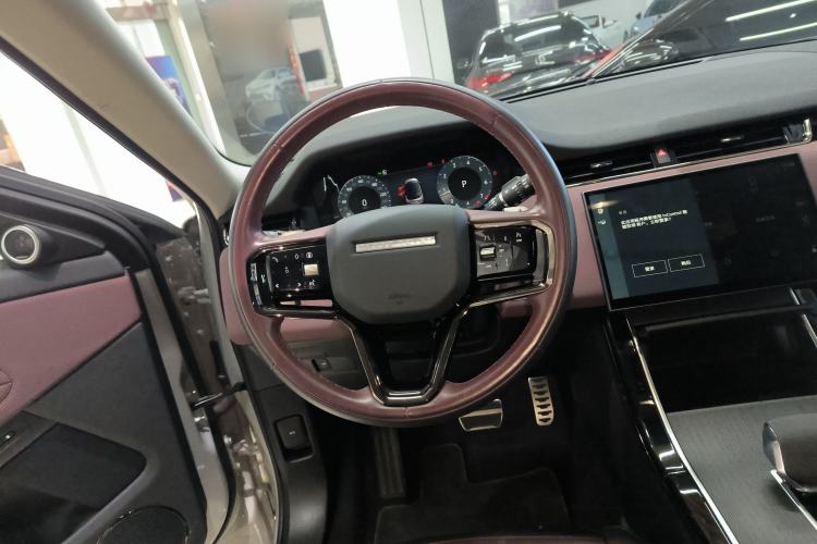 Used Land Rover Range Evoque 2024 Aurora L 249 PS Prestige Light-Chasing Edition Steering Wheel