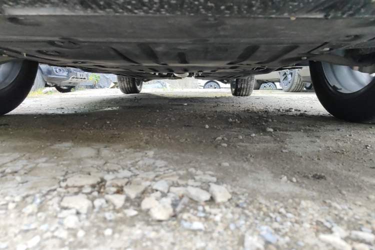 Used Land Rover Range Evoque 2024 Aurora L 249 PS Prestige Light-Chasing Edition Chassis Front