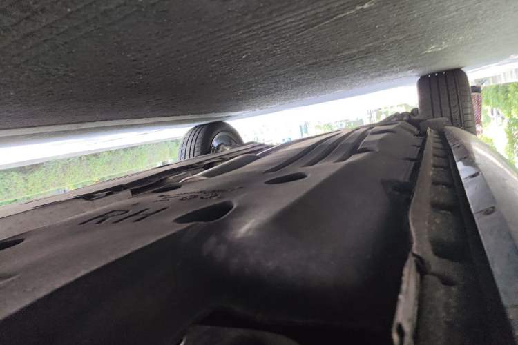 Used Land Rover Range Evoque 2024 Aurora L 249 PS Prestige Light-Chasing Edition Chassis Front Right