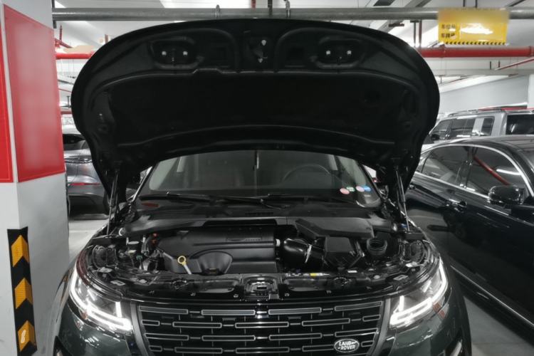 Used Land Rover Range Evoque 2024 Aurora L 249 PS Prestige Light-Chasing Edition Engine Bay