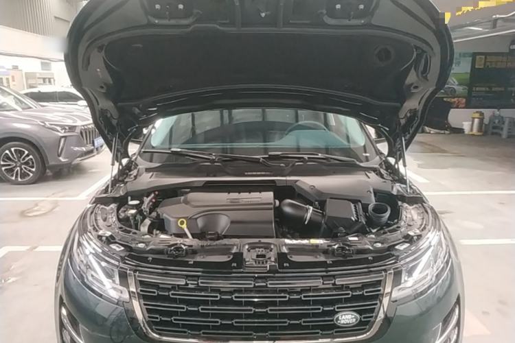 Used Land Rover Range Evoque 2024 Aurora L 249 PS Prestige Light-Chasing Edition Engine Bay