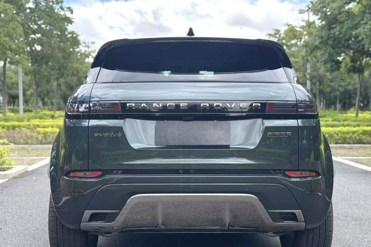 Used Land Rover Range Evoque 2024 Aurora L 249 PS Prestige Light-Chasing Edition Exterior 4
