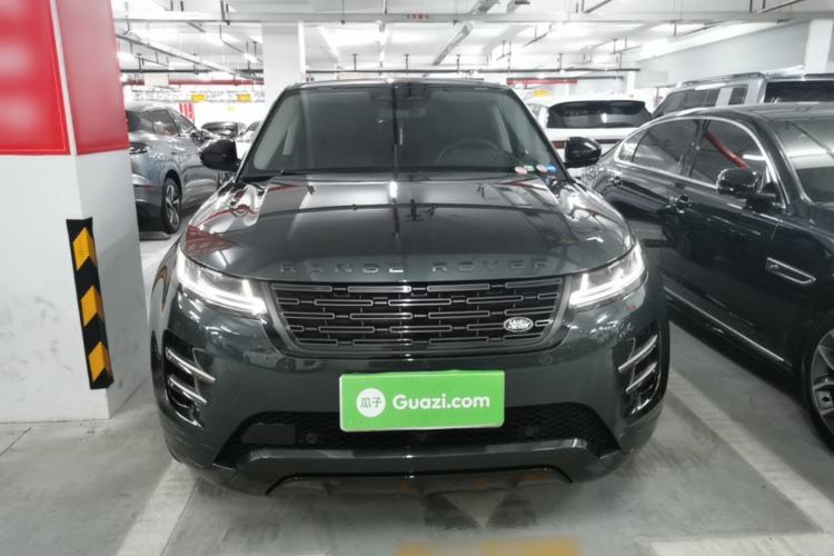 Used Land Rover Range Evoque 2024 Aurora L 249 PS Prestige Light-Chasing Edition Front